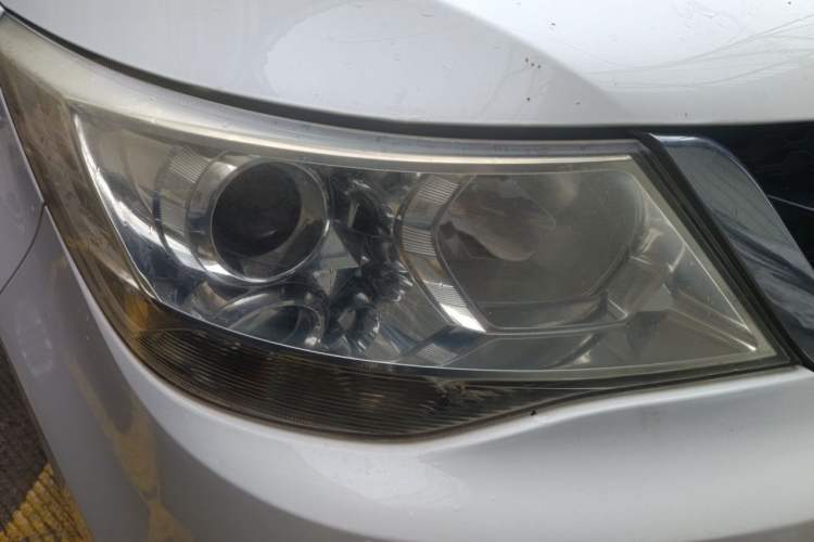Used Baojun 730 2016 1.5L Manual Comfort Version 7 Seats China V Emission Standard Right Front Headlight