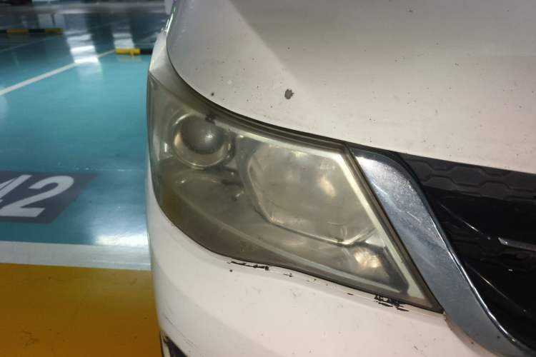 Used Baojun 730 2016 1.5L Manual Comfort Version 7 Seats China V Emission Standard Right Front Headlight