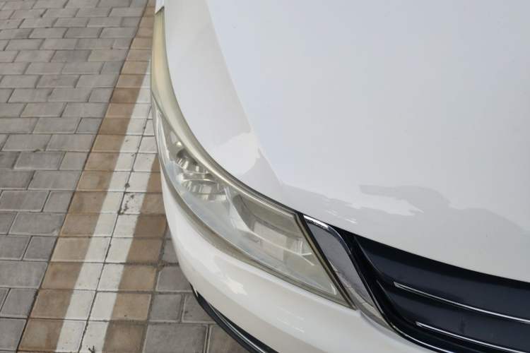 Used Baojun 730 2016 1.5L Manual Comfort Version 7 Seats China V Emission Standard Right Front Headlight