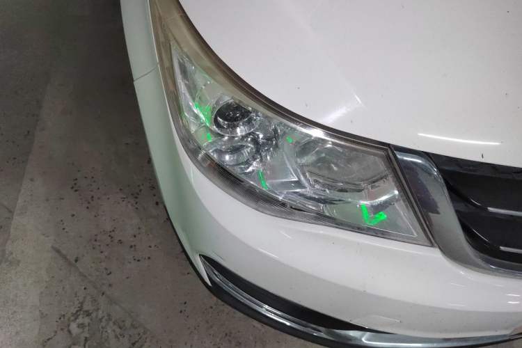 Used Baojun 730 2016 Revised 1.5L Manual Standard Version 7 Seats China V Emission Standard Right Front Headlight