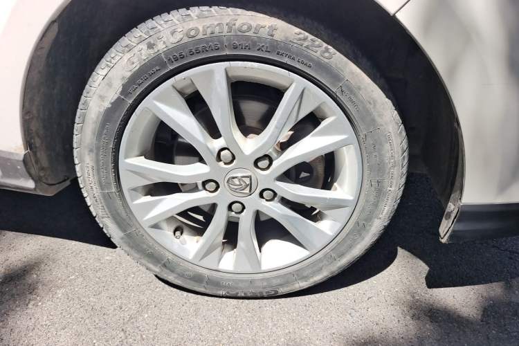 Used Baojun 730 2016 1.5L Manual Comfort Version 7 Seats China V Emission Standard Right Front Wheel Hub