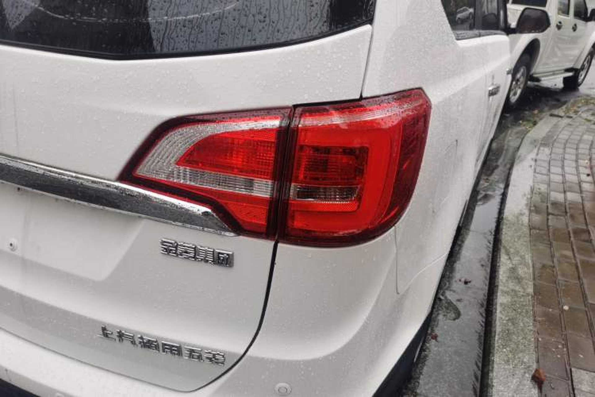 Used Baojun 730 2016 1.5L Manual Comfort Version 7 Seats China V Emission Standard Right Rear Taillight