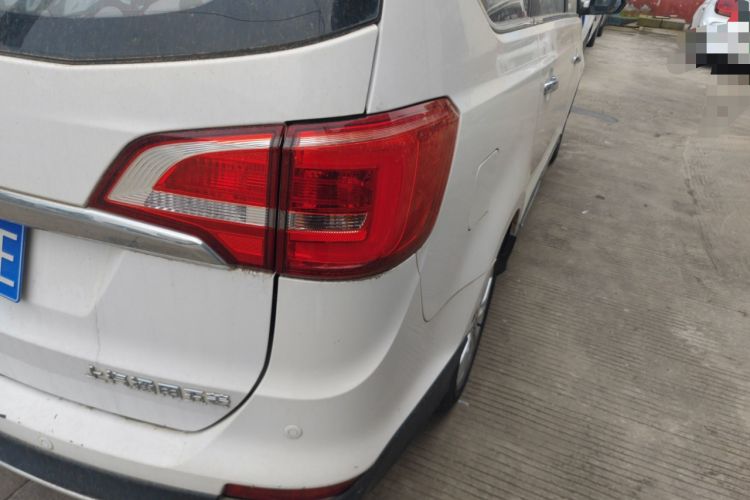 Used Baojun 730 2016 1.5L Manual Comfort Version 7 Seats China V Emission Standard Right Rear Taillight