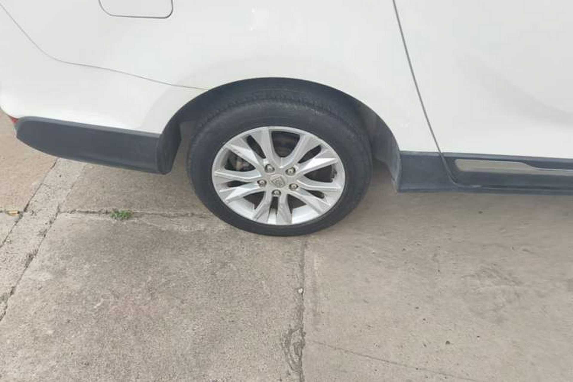 Used Baojun 730 2016 1.5L Manual Comfort Version 7 Seats China V Emission Standard Right Rear Wheel Hub