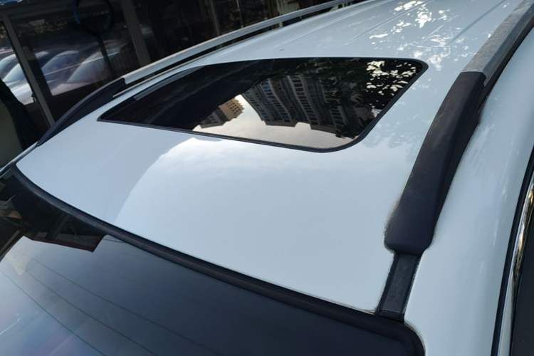 Used Baojun 730 2016 1.5T Manual Luxury Edition 7 Seats Roof