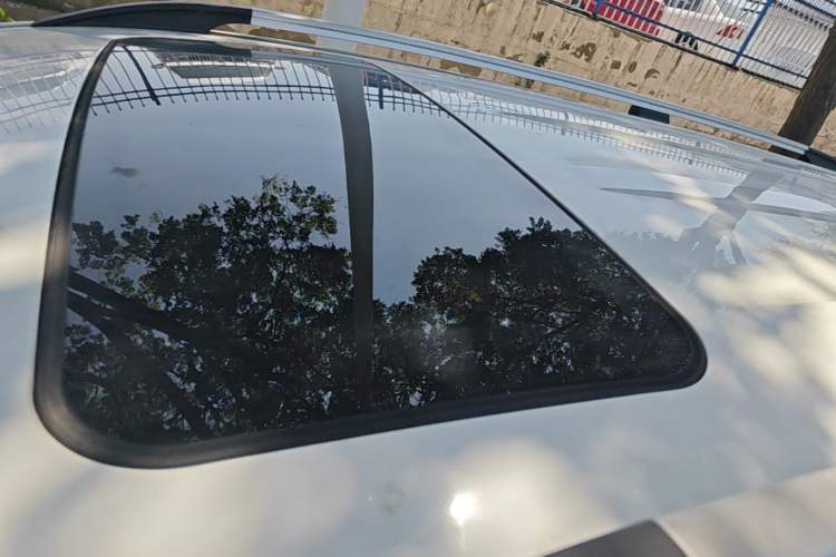 Used Baojun 730 2016 1.5T Manual Luxury Edition 7 Seats Roof