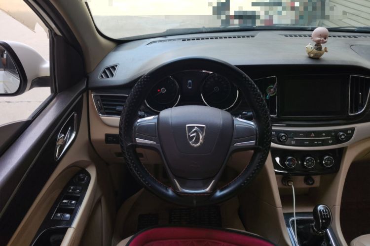 Used Baojun 730 2016 1.5L Manual Comfort Version 7 Seats China V Emission Standard Steering Wheel