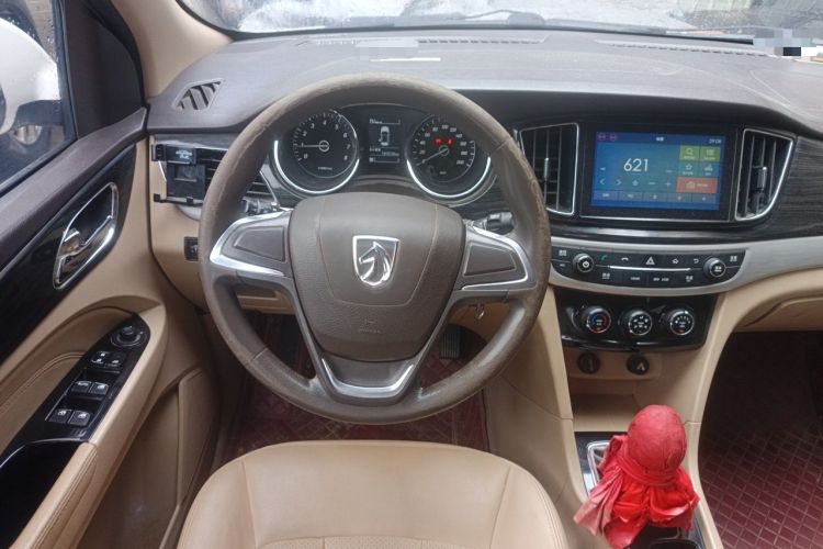 Used Baojun 730 2016 1.5L Manual Comfort Version 7 Seats China V Emission Standard Steering Wheel