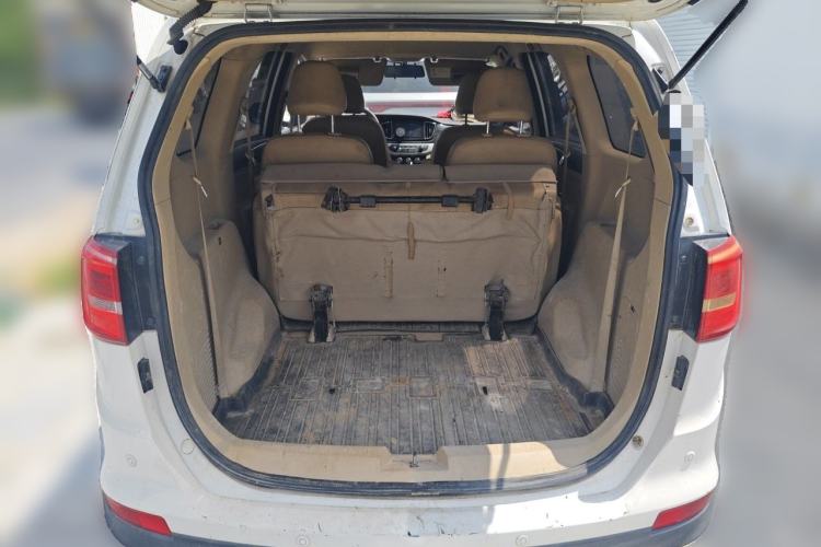 Used Baojun 730 2016 1.5L Manual Comfort Version 7 Seats China V Emission Standard Trunk