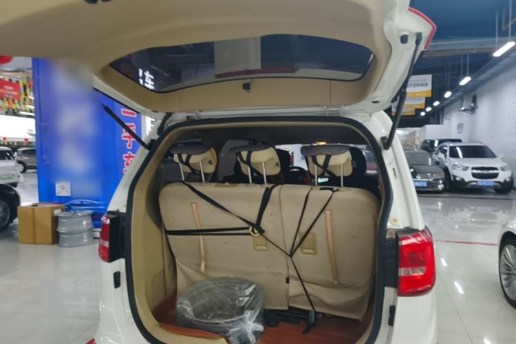 Used Baojun 730 2016 1.5L Manual Value Edition 7 Seats China V Emission Standard Trunk