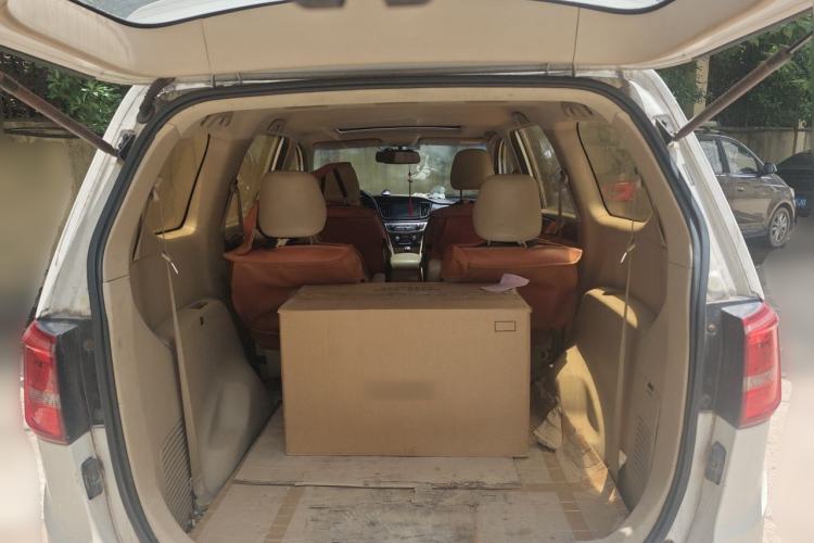 Used Baojun 730 2016 1.8L iAMT Luxury Model 7 Seats Trunk