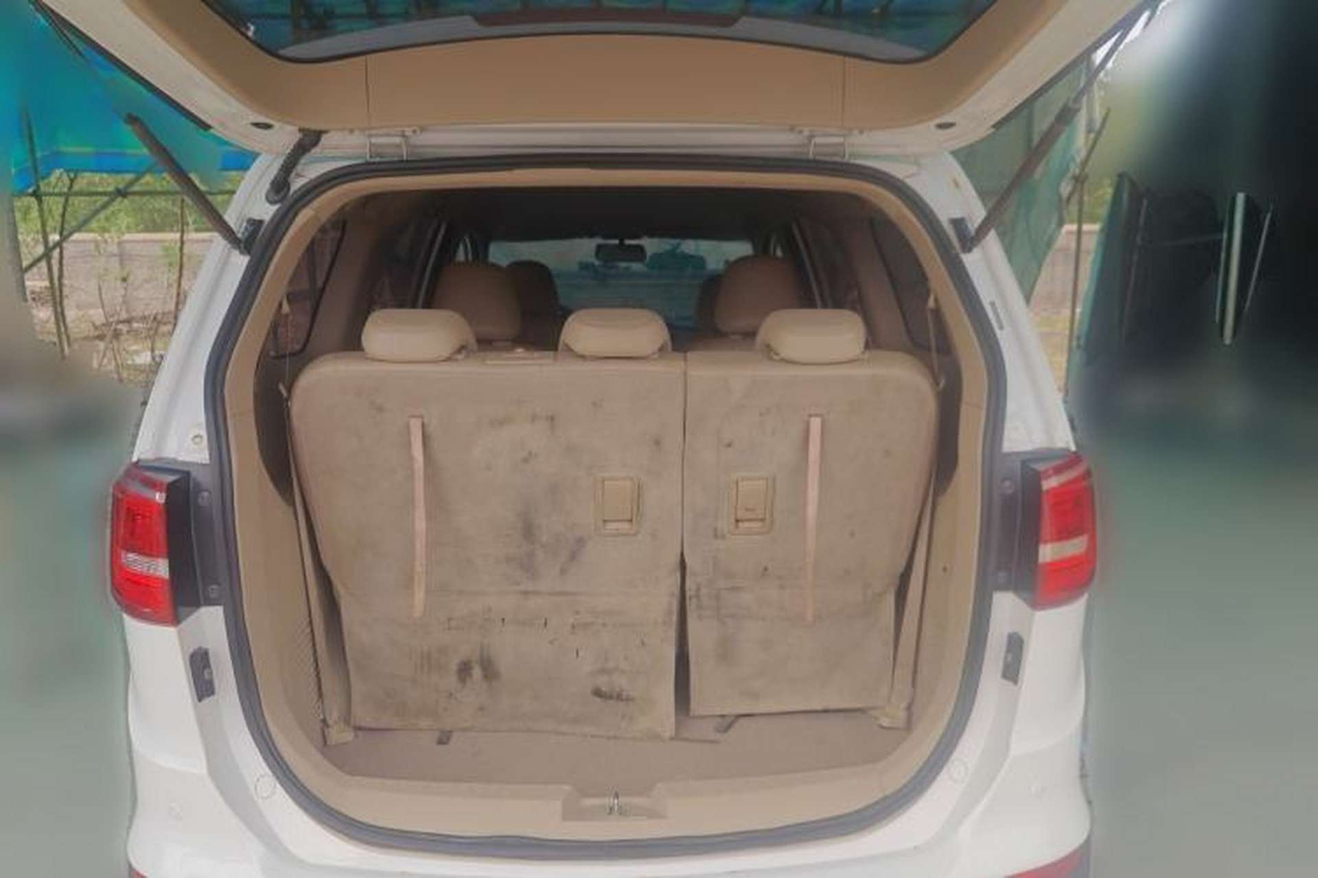 Used Baojun 730 2016 1.5L Manual Comfort Version 7 Seats China V Emission Standard Trunk