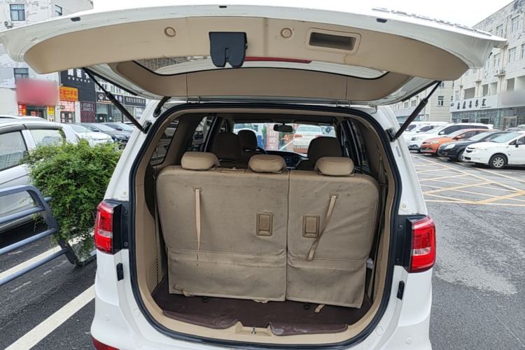 Used Baojun 730 2016 1.5L Manual Comfort Version 7 Seats China V Emission Standard Trunk