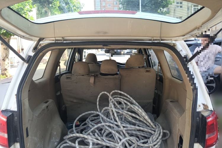Used Baojun 730 2016 Revised Version 1.5L Manual Standard Model 5 Seats Trunk