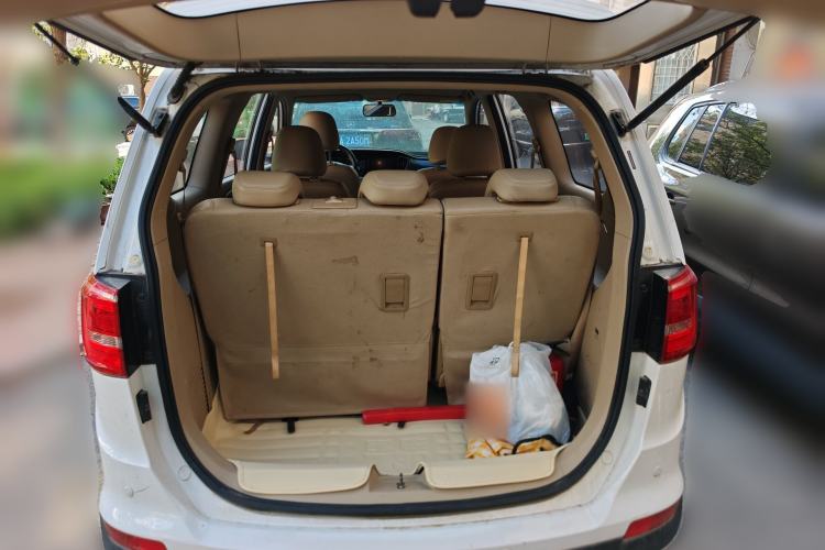 Used Baojun 730 2016 1.5L Manual Comfort Version 7 Seats China V Emission Standard Trunk