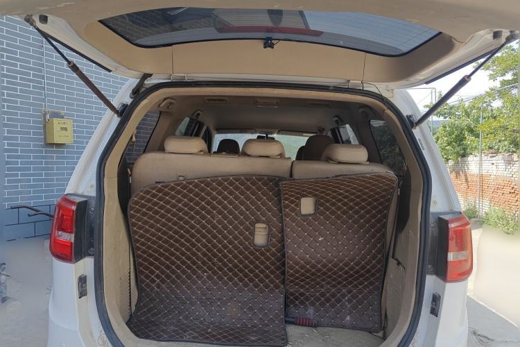 Used Baojun 730 2016 1.5L Manual Comfort Version 7 Seats China V Emission Standard Trunk