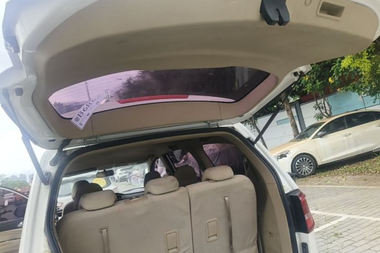 Used Baojun 730 2016 1.5L Manual Value Edition 7 Seats China V Emission Standard Trunk