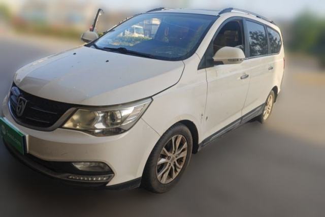 Used Baojun 730 2016 1.5L Manual Comfort Version 7 Seats China V Emission Standard
