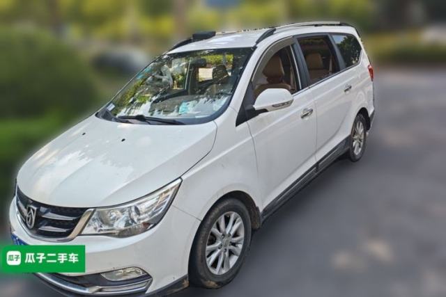 Used Baojun 730 2016 1.5T Manual Comfort Version 7 Seats