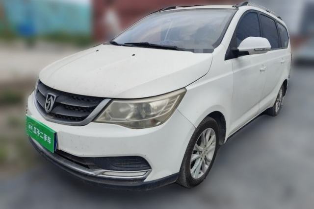 Used Baojun 730 2016 Revised 1.5L Manual Standard Version 7 Seats China V Emission Standard