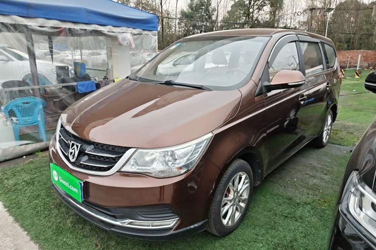 Used Baojun 730 2016 Revised 1.5L Manual Standard Version 7 Seats China V Emission Standard Guazi used car, China used car export, Used car for sale, Used  cars, Cheapest cars for sale