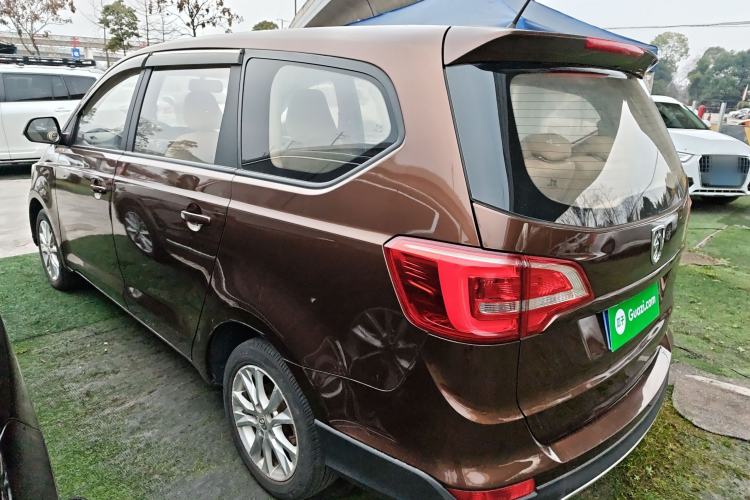 Used Baojun 730 2016 Revised 1.5L Manual Standard Version 7 Seats China V Emission Standard Exterior 2