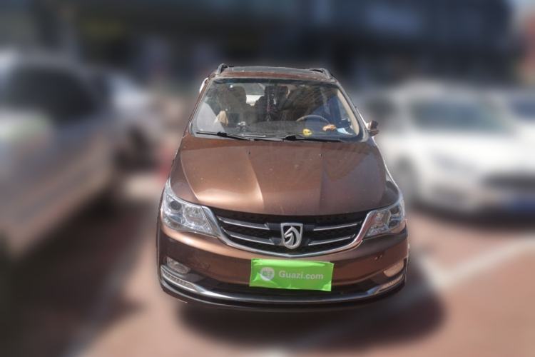Used Baojun 730 2016 1.5T Manual Standard Version 7 Seats Front