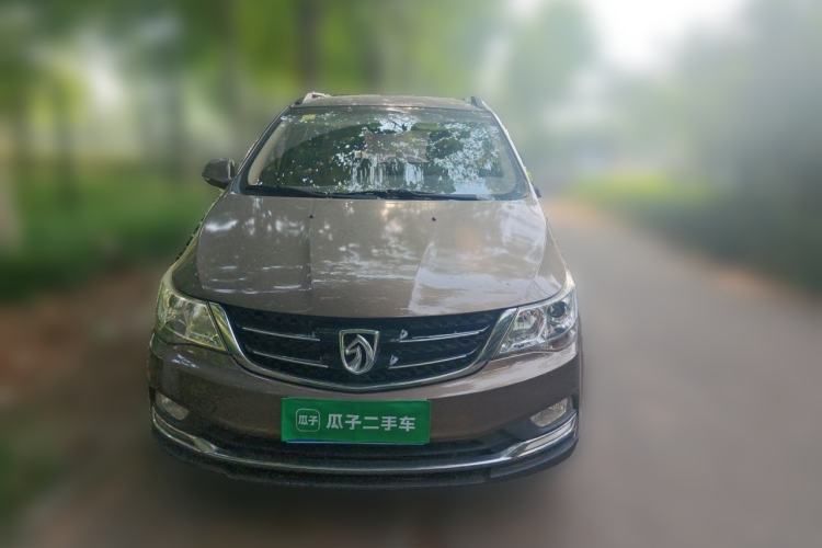 Used Baojun 730 2016 1.5T Manual Comfort Version 7 Seats Front