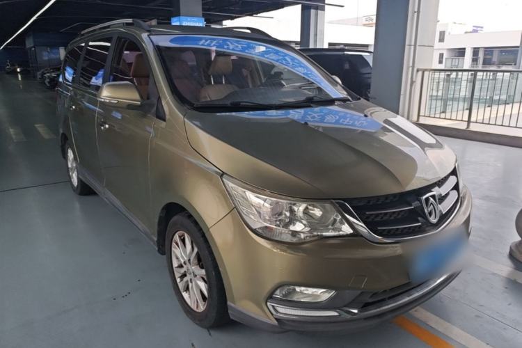 Used Baojun 730 2016 1.8L Manual Comfort Version 7 Seats Front Right 45 Deg