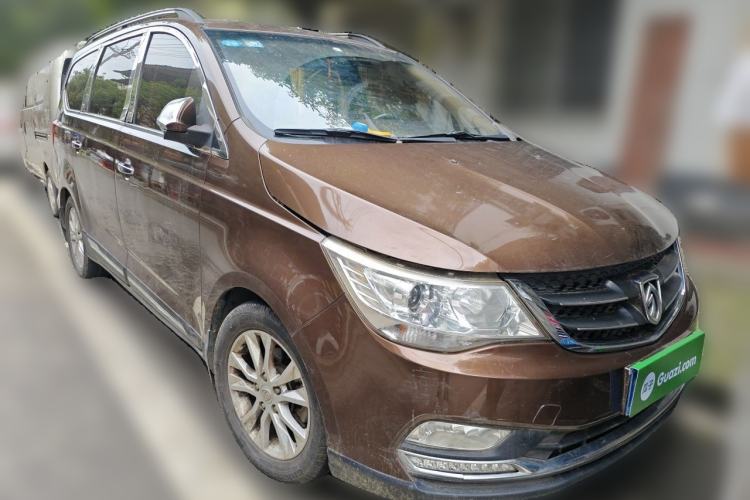 Used Baojun 730 2016 1.5T Manual Luxury Edition 7 Seats Front Right 45 Deg