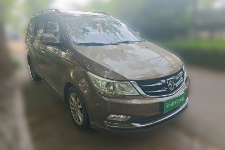 Used Baojun 730 2016 1.5T Manual Comfort Version 7 Seats Front Right 45 Deg