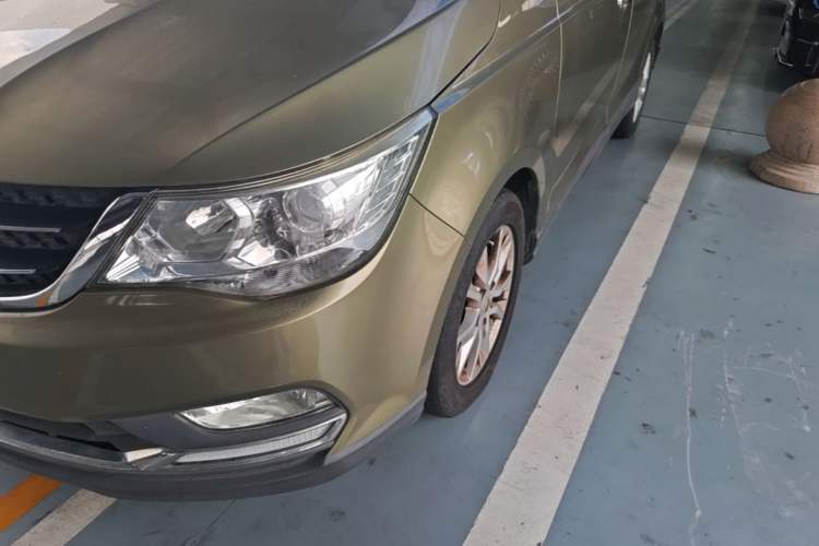 Used Baojun 730 2016 1.8L Manual Comfort Version 7 Seats Left Front Headlight