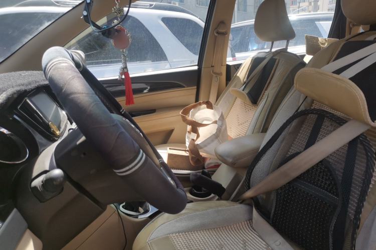 Used Baojun 730 2016 1.5T Manual Standard Version 7 Seats Left Front Seat