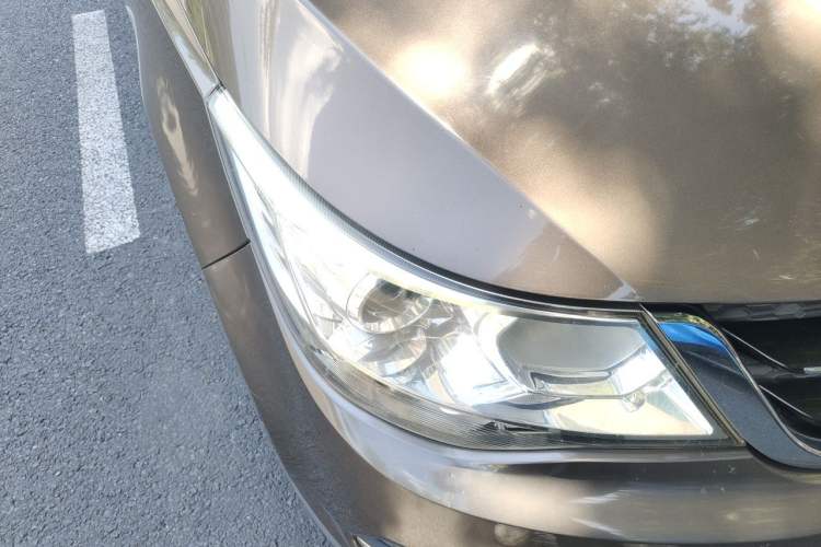 Used Baojun 730 2016 1.5L Manual Comfort Version 7 Seats China V Emission Standard Right Front Headlight