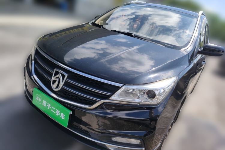 Used Baojun 730 2017 1.5T Manual Fashion Version 7 Seats China V Emission Standard Guazi used car, China used car export, Used car for sale, Used cars, Cheapest cars for sale