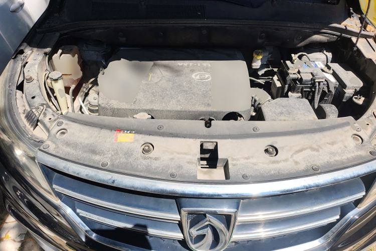 Used Baojun 730 2017 1.8L iAMT Prestige Version 7 Seats Engine Bay