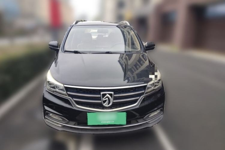 Used Baojun 730 2017 1.8L iAMT Luxury Version 7-Seater Exterior 5