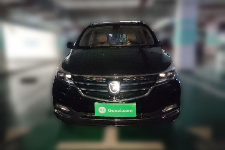 Used Baojun 730 2017 1.5T Manual Prestige Version 7 Seats Front