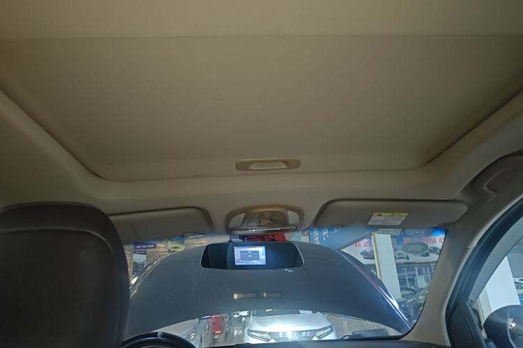Used Baojun 730 2017 1.5T Manual Luxury Version 7 Seats Headliner