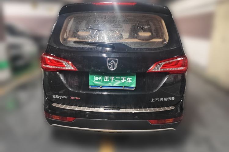 Used Baojun 730 2017 1.5T Manual Prestige Version 7 Seats Rear