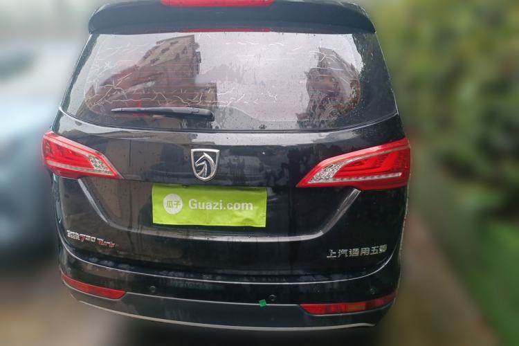Used Baojun 730 2017 1.5T Manual Prestige Version 7 Seats Rear
