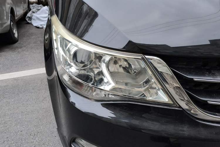 Used Baojun 730 2017 1.5T Manual Fashion Version 7 Seats China V Emission Standard Right Front Headlight