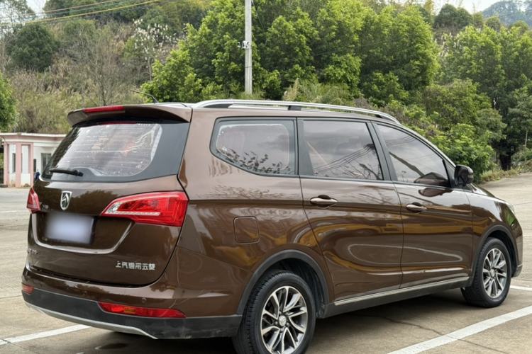 Used Baojun 730 2017 1.5T Manual Fashion Version 7 Seats China V Emission Standard Exterior 4