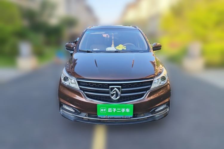 Used Baojun 730 2017 1.5T Manual Style 7 Seats China V Front