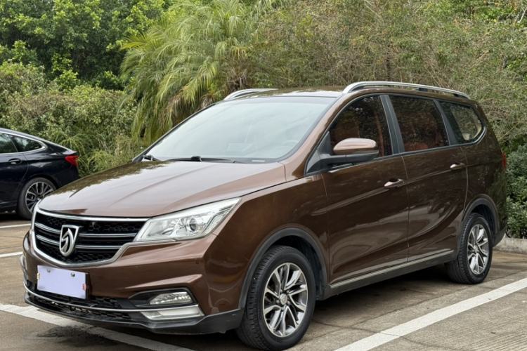 Used Baojun 730 2017 1.5T Manual Fashion Version 7 Seats China V Emission Standard Guazi used car, China used car export, Used car for sale, Used cars, Cheapest cars for sale