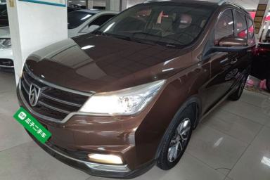 Used Baojun 730 2017 1.5T Manual Fashion Version 7 Seats China V Emission Standard