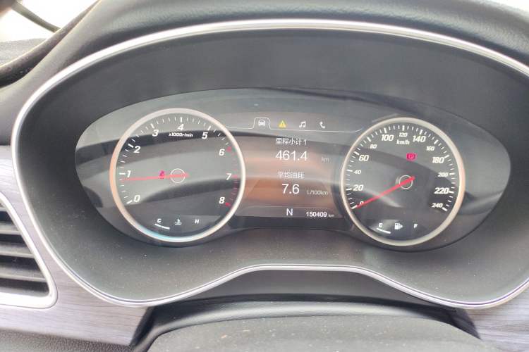 Used Baojun 730 2017 1.5T DCT Fashion Edition 7-Seater China V Emission Standard Instrument Cluster