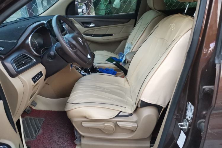 Used Baojun 730 2017 1.5T Manual Fashion Version 7 Seats China V Emission Standard Left Front Seat