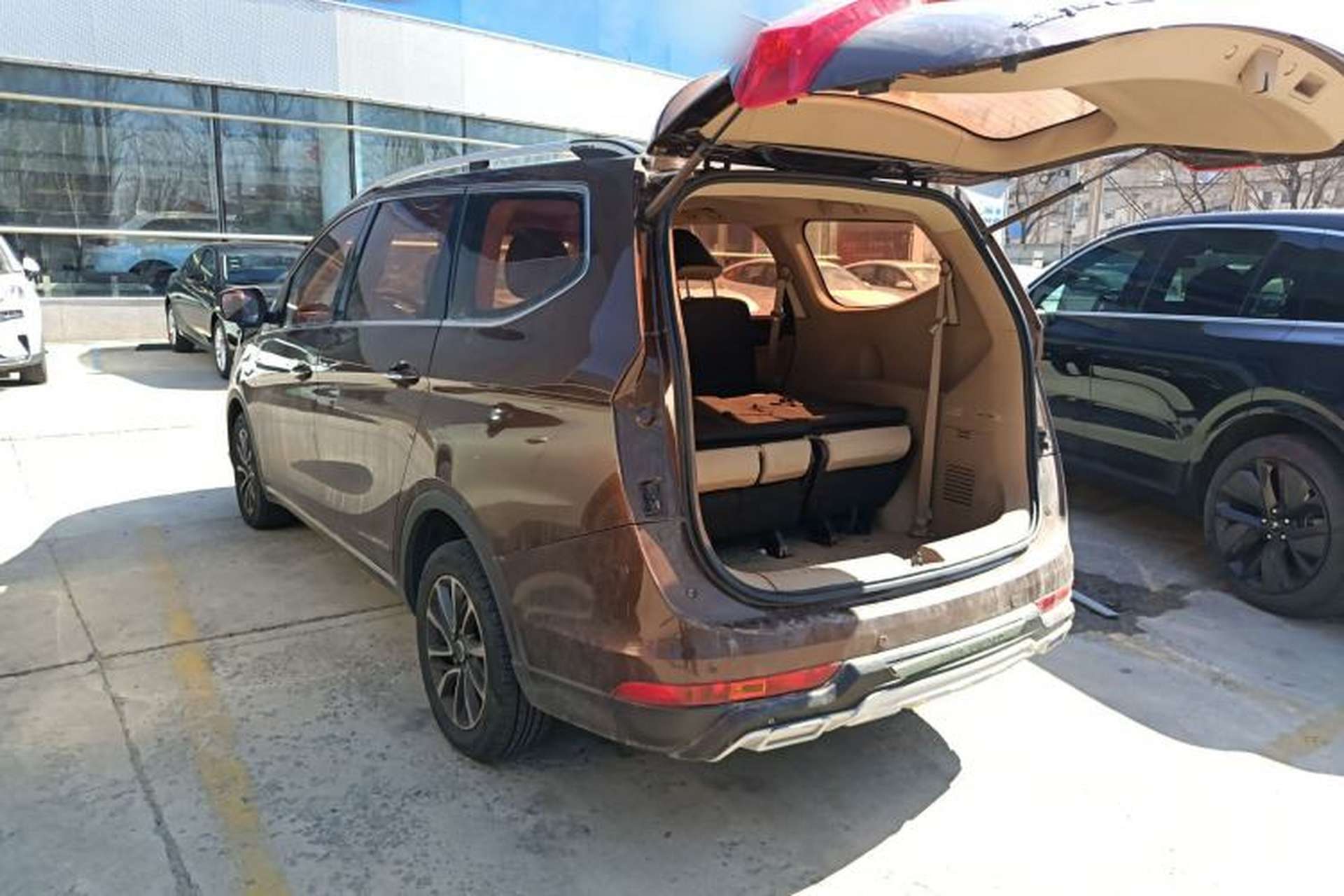 Used Baojun 730 2017 1.8L iAMT Prestige Version 7 Seats Rear Left 45 Deg