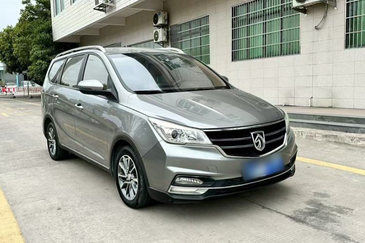 Used Baojun 730 2017 1.5T Manual Fashion Version 7 Seats China V Emission Standard Exterior 5